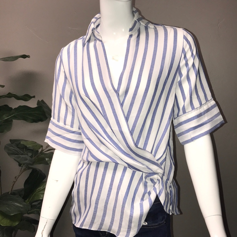 Collared Blouse with twist detail
